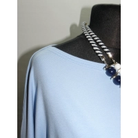 Bluzeczka typu kimono z marszczonym rękawem - błękitna